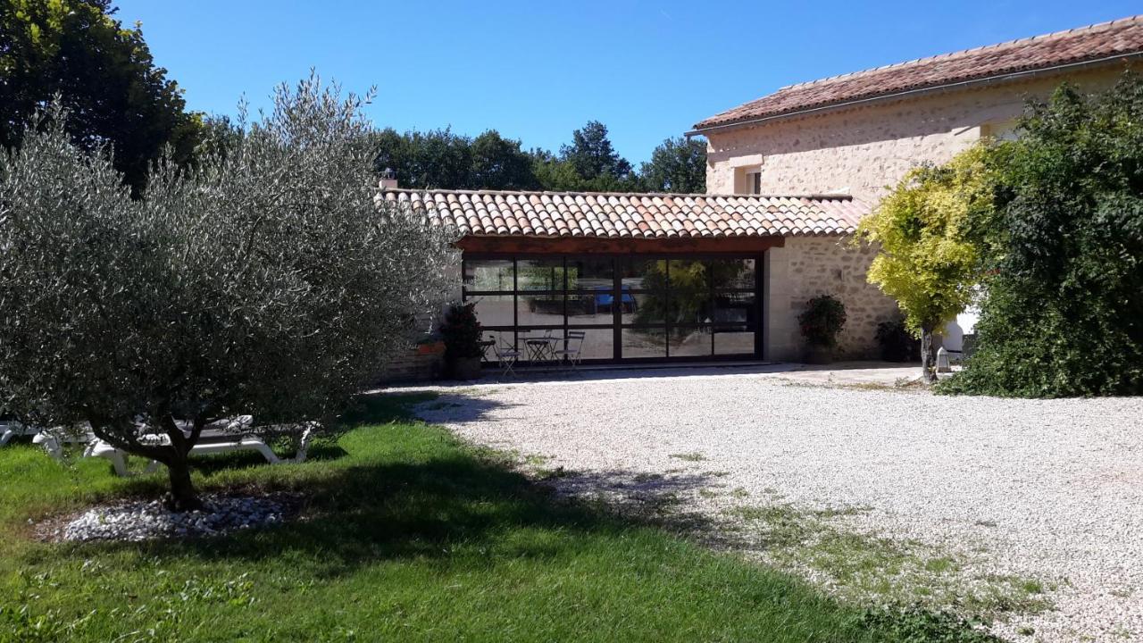 Chambres D'Hotes Le Vignoble Cucuron Exterior photo