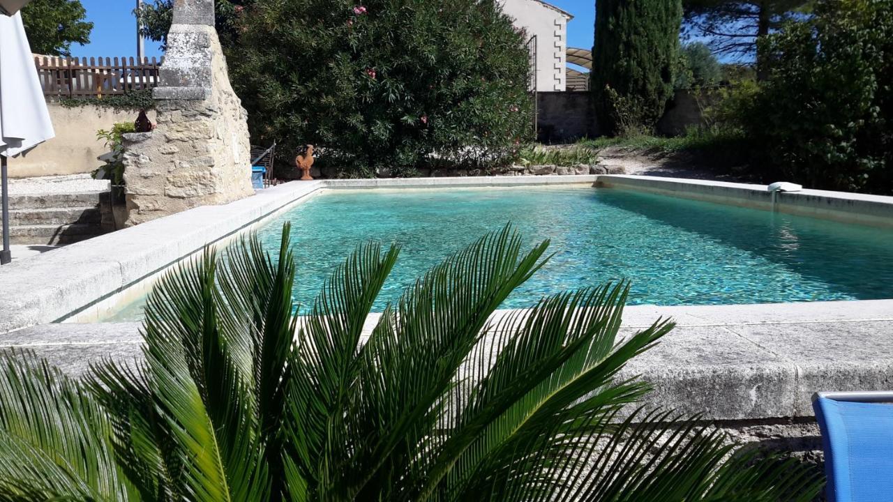 Chambres D'Hotes Le Vignoble Cucuron Exterior photo